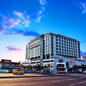 哥打京那巴鲁帕恩婆罗洲酒店 酒店