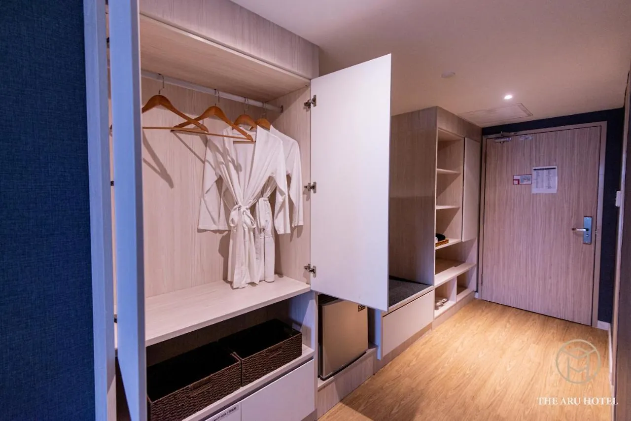 The Aru Hotel At Aru Suites 코타키나발루