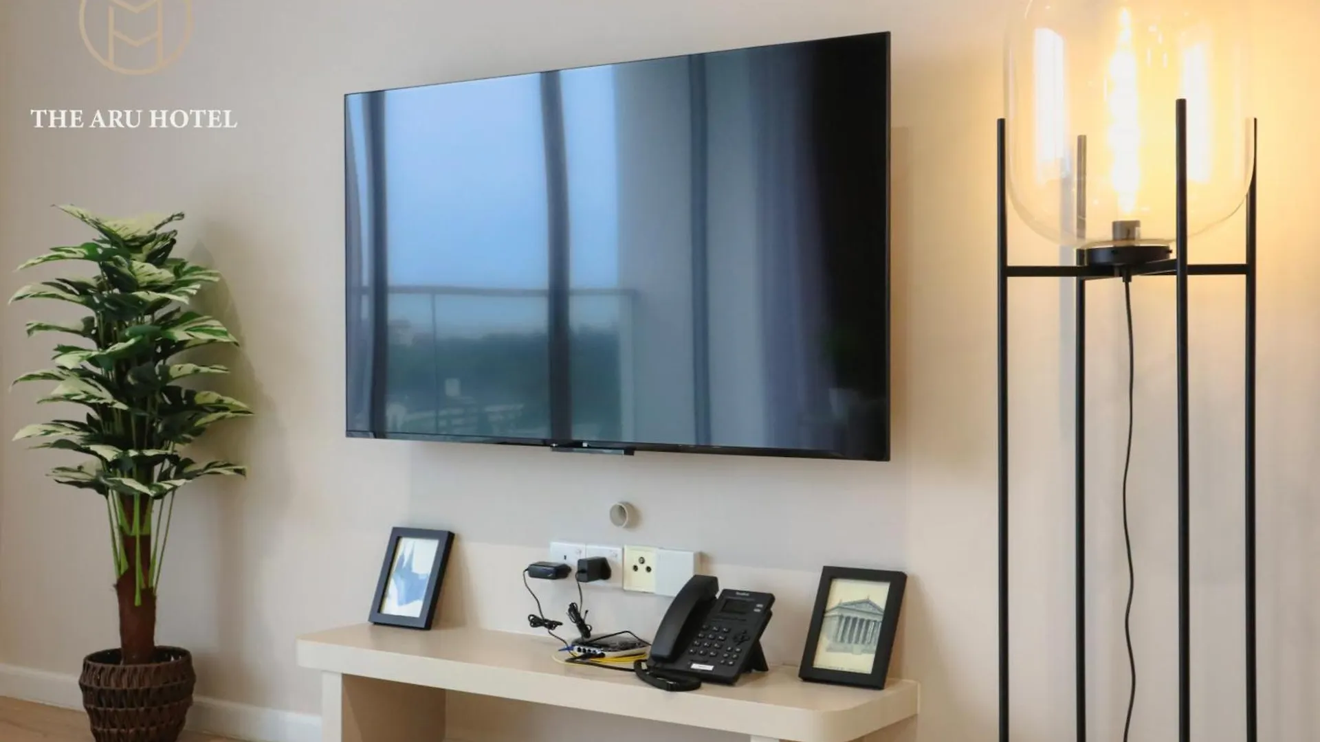 The Aru Hotel At Aru Suites 코타키나발루